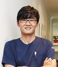Min Wan Gi 韩国赫尔希整形外科医院专家